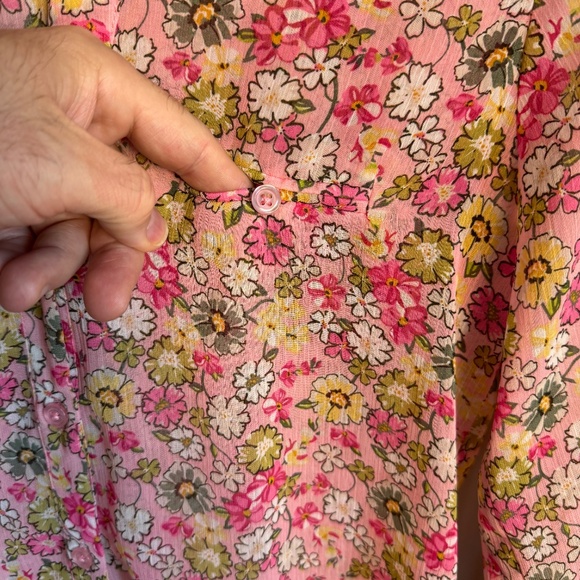 Kut From the Kloth Long Sleeve Sheer Button Up Crepe Blouse Multicolor Pink Sml - Picture 4 of 11